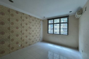Villa Krystal, Bandar Selesa Jaya