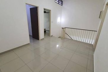 Austin Residence @Taman Mount Austin