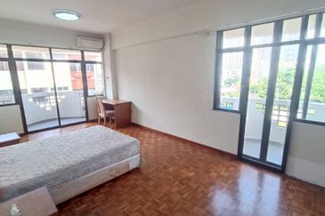 Tanjung Puteri Condominium