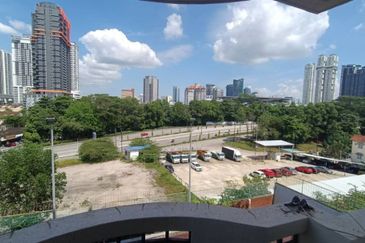 Tanjung Puteri Condominium