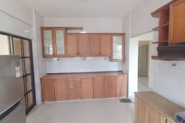 Tanjung Puteri Condominium