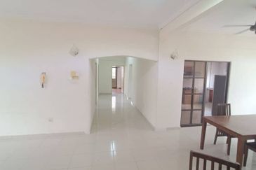 Tanjung Puteri Condominium