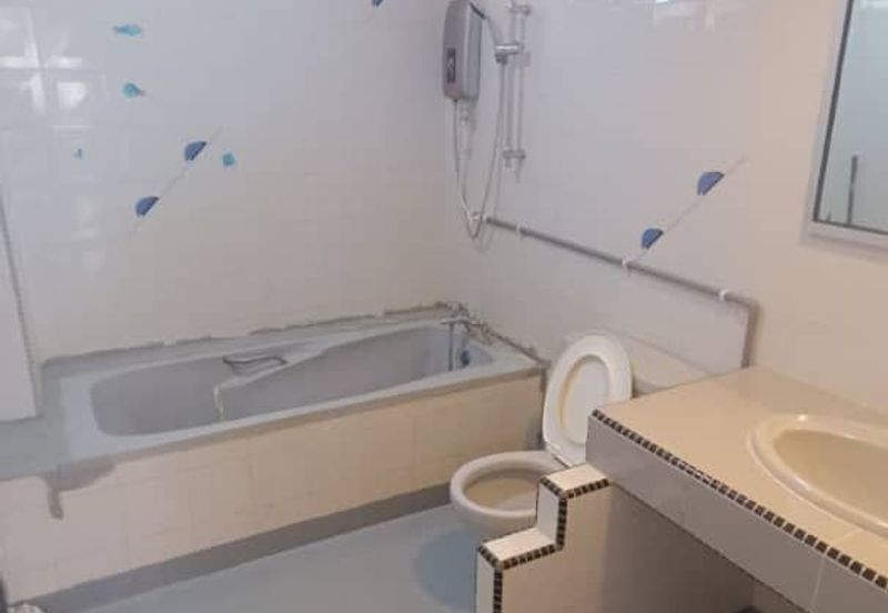 Tanjung Puteri Condominium