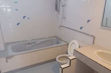 Tanjung Puteri Condominium