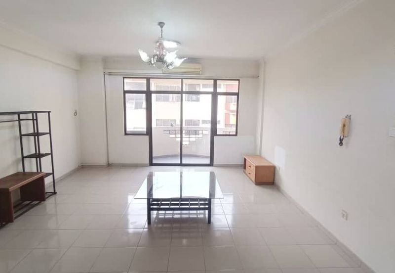 Tanjung Puteri Condominium