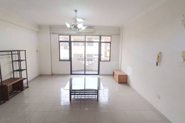 Tanjung Puteri Condominium