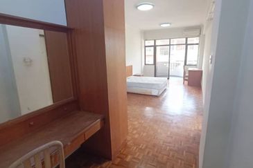 Tanjung Puteri Condominium