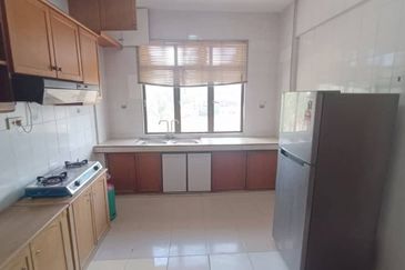 Tanjung Puteri Condominium