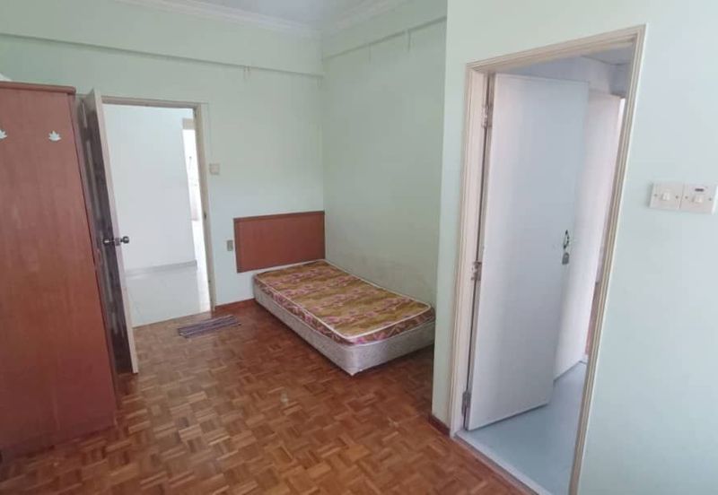 Tanjung Puteri Condominium