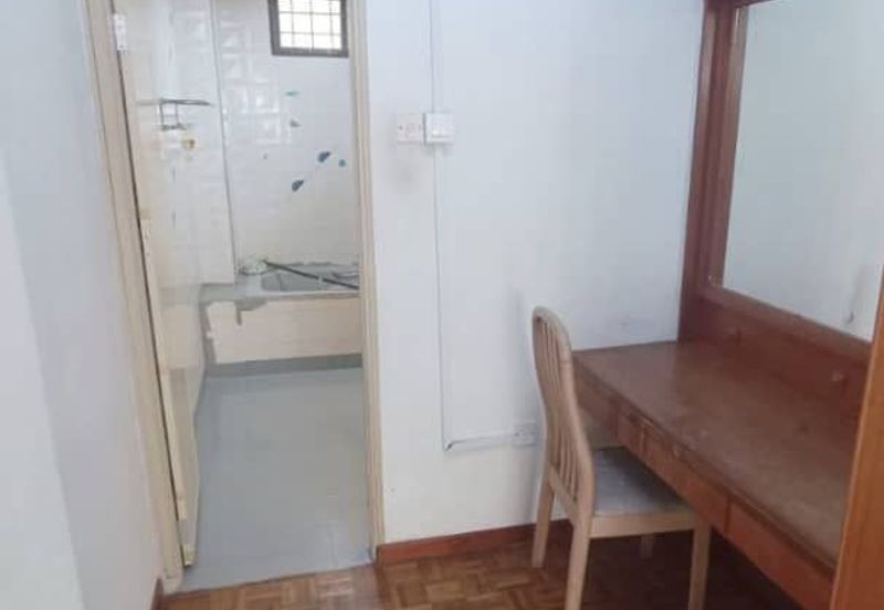 Tanjung Puteri Condominium