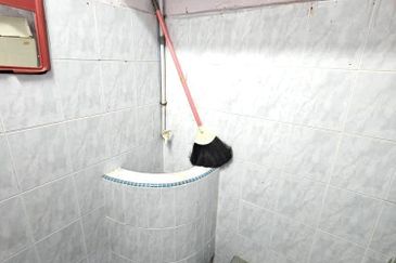 Flat Taman Ungku Tun Aminah