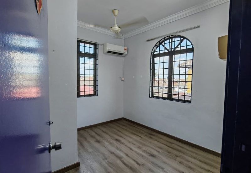 Taman Ungku Tun Aminah