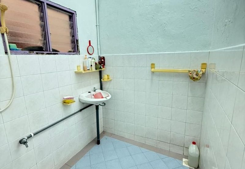 Taman Maju Jaya, Ulu Tiram