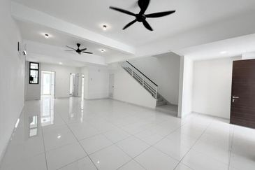 Skudai Danga Sutera 2 Storey For Rent