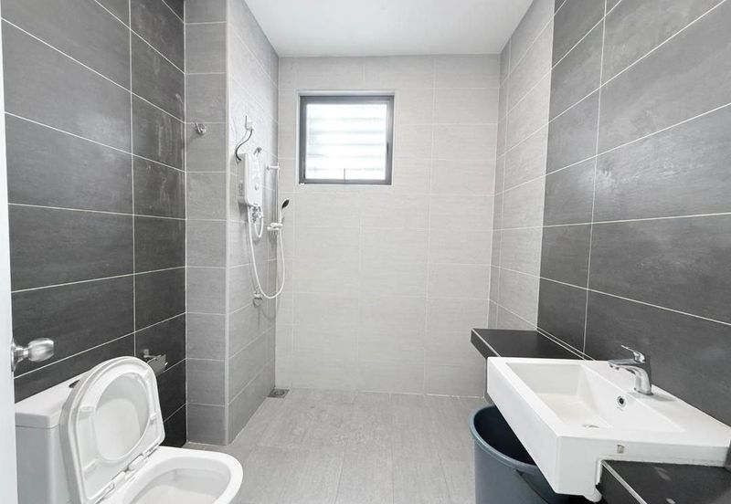 Skudai Danga Sutera 2 Storey For Rent