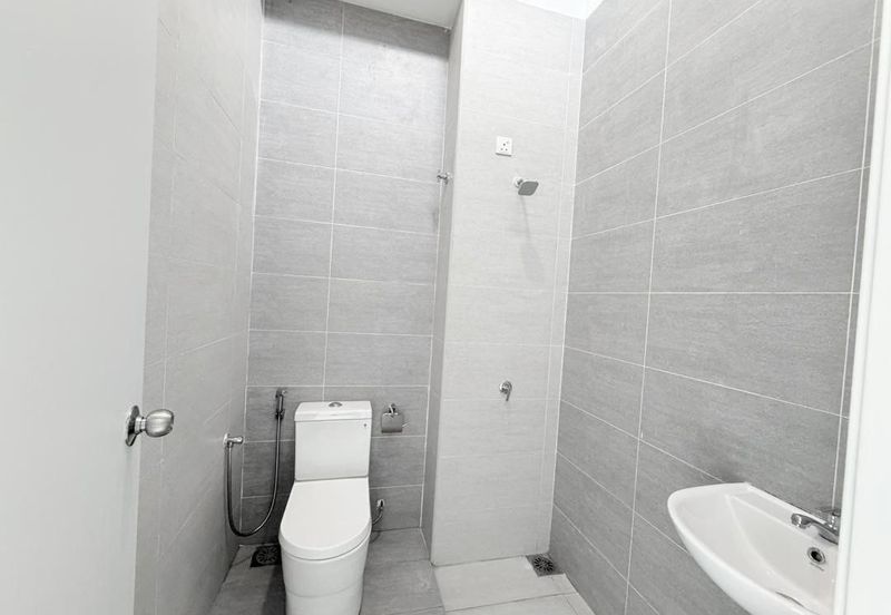 Skudai Danga Sutera 2 Storey For Rent