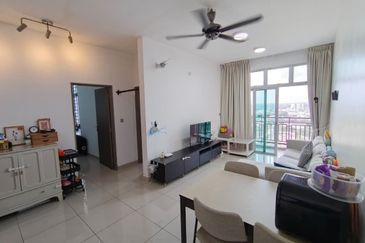 SKS Habitat Apartment, Larkin