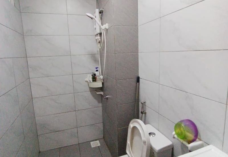 SKS Habitat Apartment, Larkin