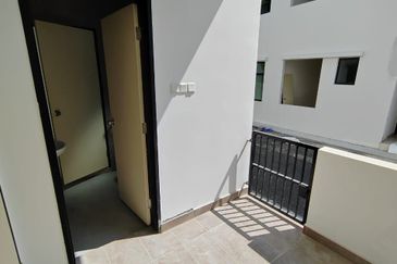 Mutiara Rini Brand New Unut Mutiara Maju For Rent