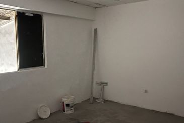 Taman Perindustrian Berjaya Kempas Terrace Factory For Rent 