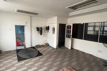 Taman Perindustrian Berjaya Kempas Terrace Factory For Rent 