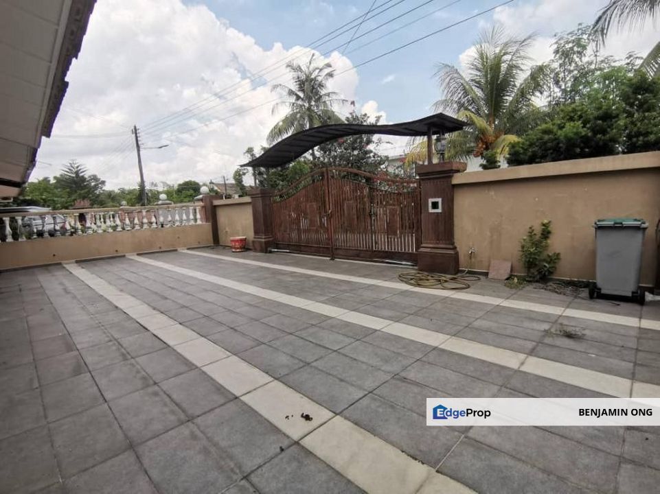 Skudai Tun Aminah 2 Storey Semi D, Johor, Skudai