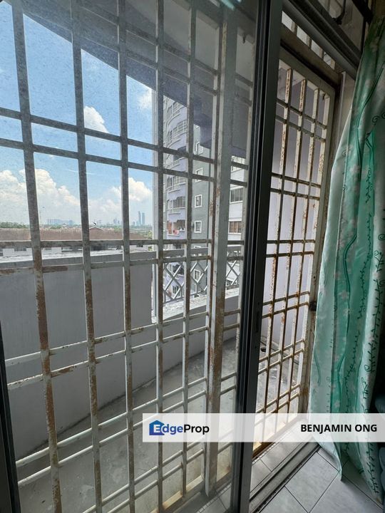 Bayu Puteri Apartment Full Loan Unit For Sale, Johor, Johor Bahru