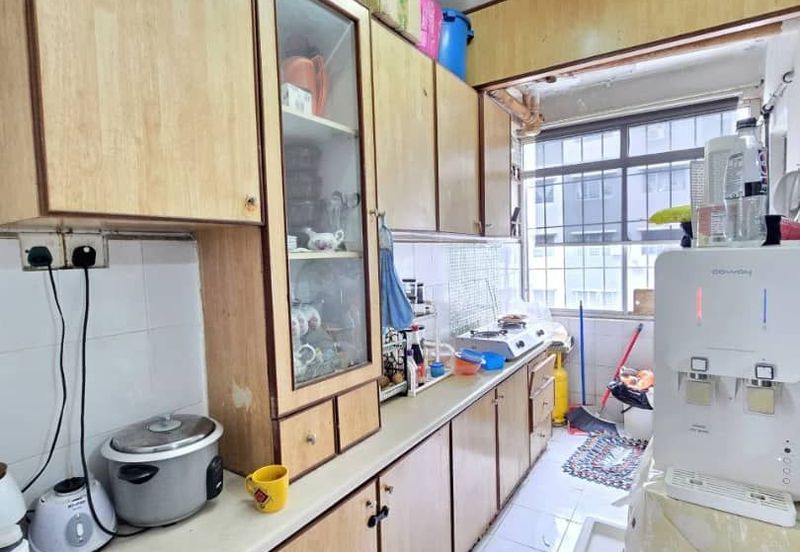 Rumah Pangsa Permas Jaya