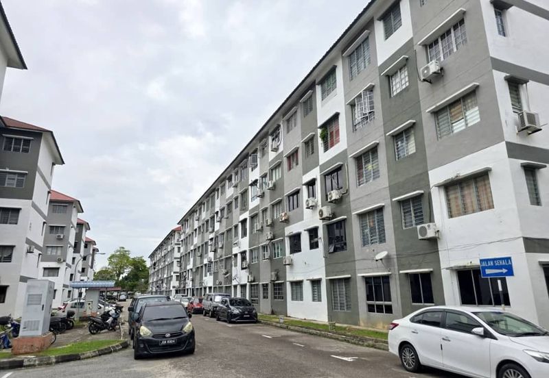 Rumah Pangsa Permas Jaya