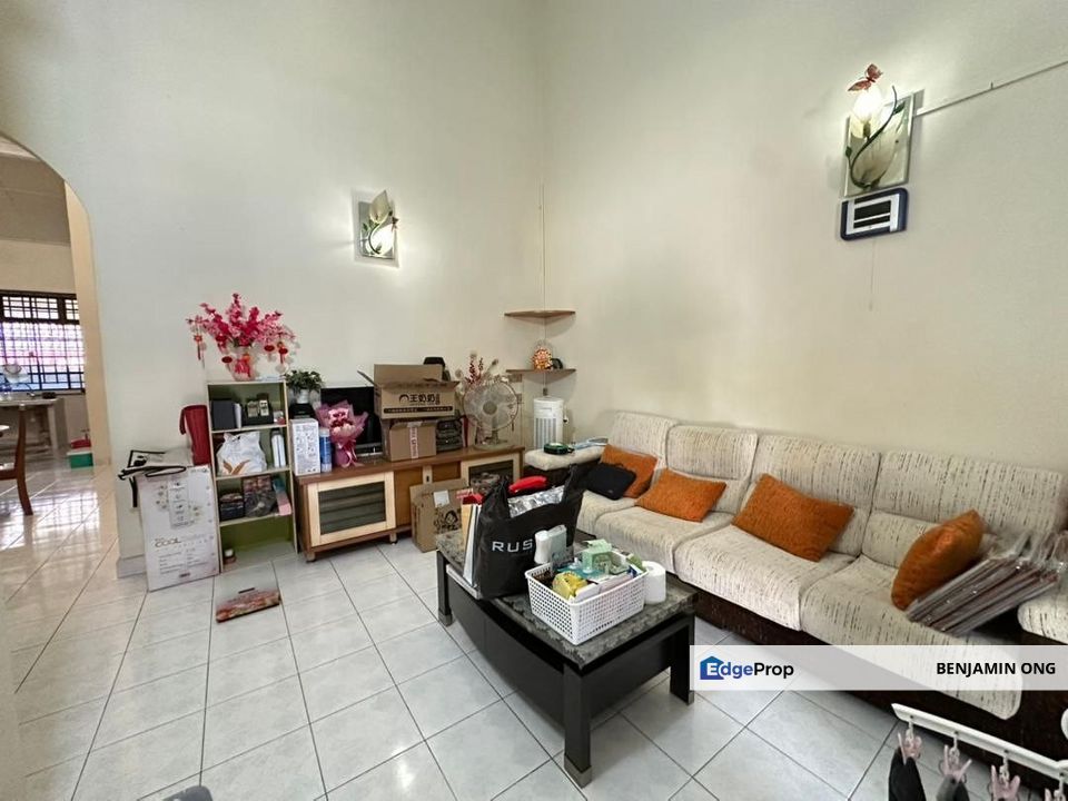 Taman Perling Jalan Layang Single Storey, Johor, Johor Bahru