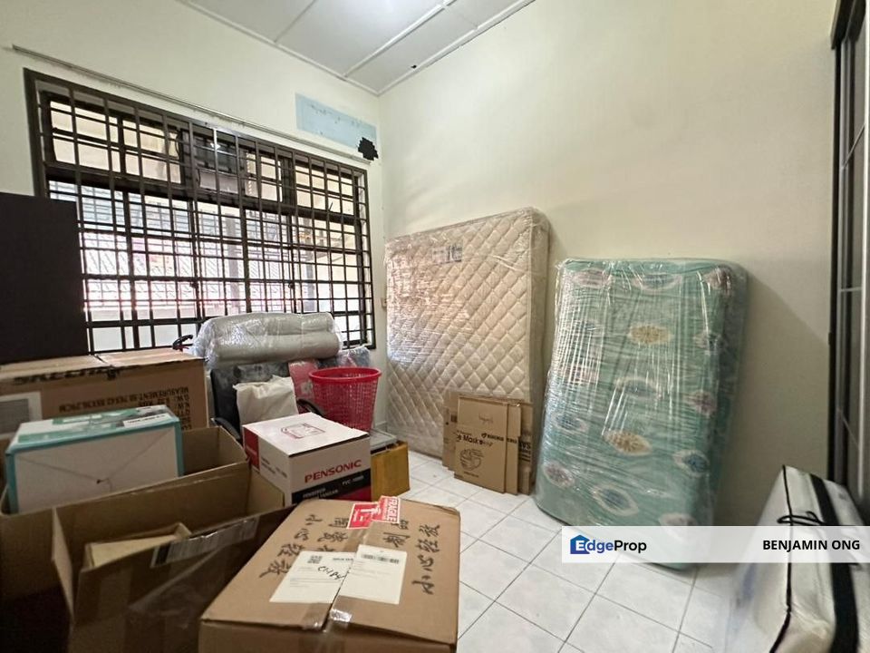 Taman Perling Jalan Layang Single Storey, Johor, Johor Bahru