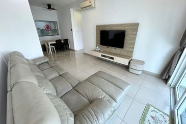 Seasons Luxury Apartments @ Amara Larkin