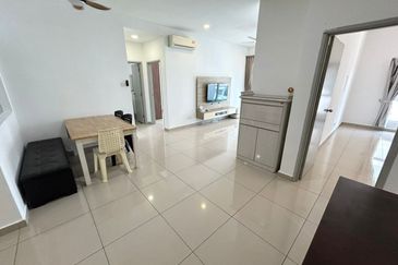 Seasons Luxury Apartments @ Amara Larkin