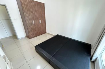 Seasons Luxury Apartments @ Amara Larkin