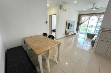 Seasons Luxury Apartments @ Amara Larkin