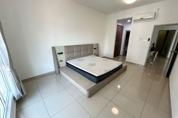 Seasons Luxury Apartments @ Amara Larkin