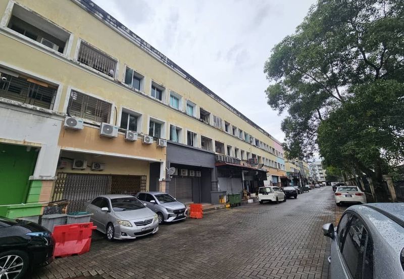 Taman Austin Heights