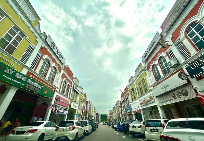 Taman Mount Austin Commercial