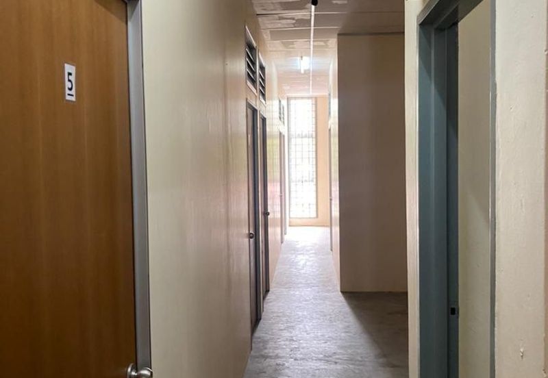 Taman Mount Austin Commercial