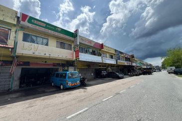 Taman Sri Kulai Baru 2 Storey Shoplot For Sale