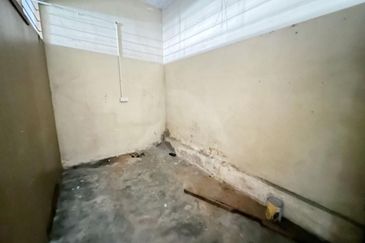 Taman Sri Kulai Baru 2 Storey Shoplot For Sale