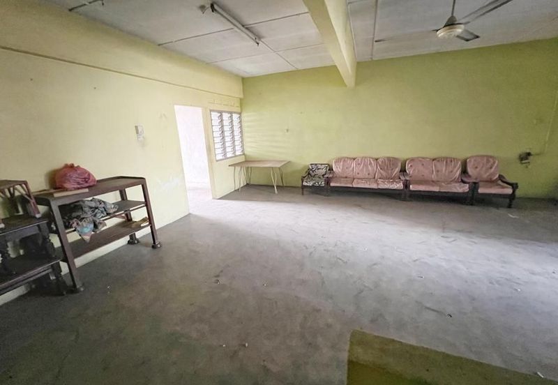 Taman Sri Kulai Baru 2 Storey Shoplot For Sale