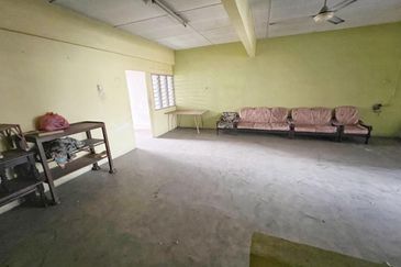 Taman Sri Kulai Baru 2 Storey Shoplot For Sale