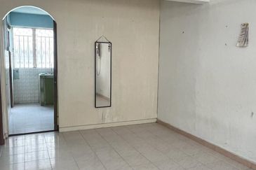 Flat Taman Ungku Tun Aminah