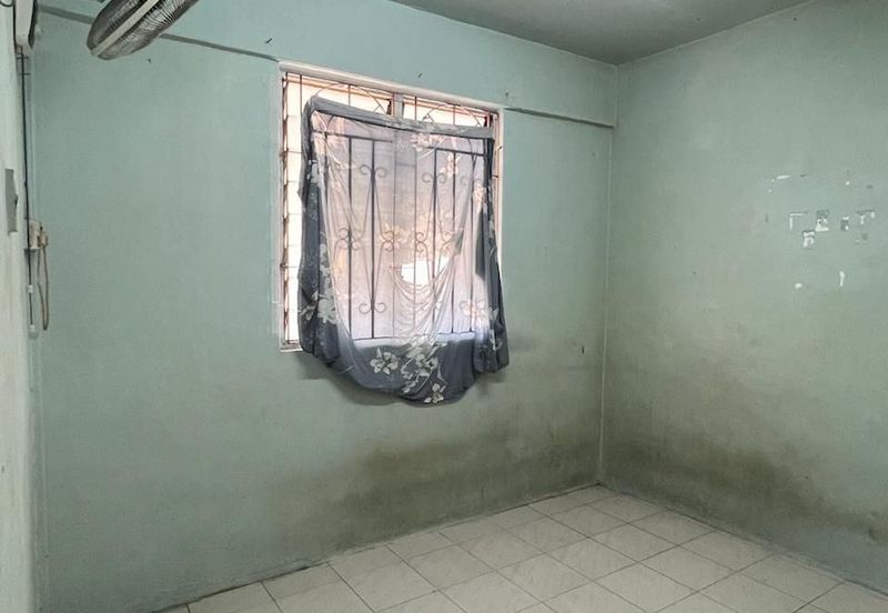 Flat Taman Ungku Tun Aminah