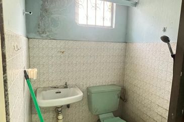 Flat Taman Ungku Tun Aminah