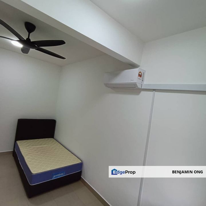 Impian Emas Iconia Garden 2 Storey For Rent, Johor, Skudai