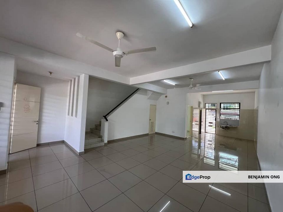 Uda Utama 2 Storey Terrace For Rent, Johor, Skudai