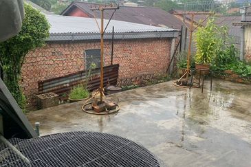 Kampung Poh Chee Leng