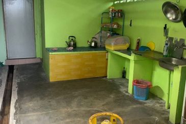 Kampung Poh Chee Leng